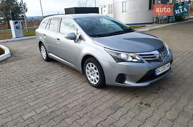 Універсал Toyota Avensis 2012 в Жовкві