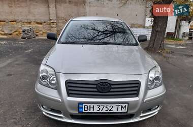 Седан Toyota Avensis 2005 в Одессе