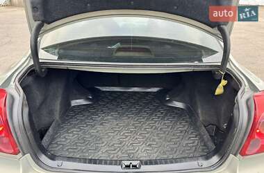 Седан Toyota Avensis 2004 в 