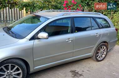 Универсал Toyota Avensis 2007 в Львове