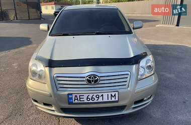 Седан Toyota Avensis 2005 в Дніпрі