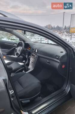 Универсал Toyota Avensis 2009 в Виноградове