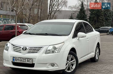 Седан Toyota Avensis 2011 в Днепре