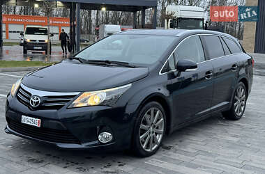 Toyota Avensis 2013