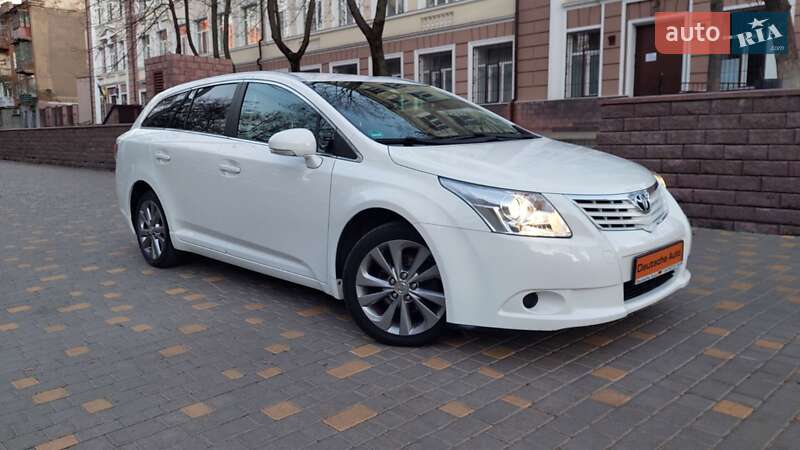 Универсал Toyota Avensis 2010 в Одессе