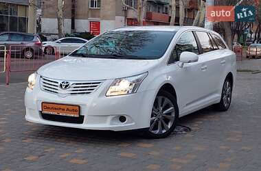 Универсал Toyota Avensis 2010 в 
