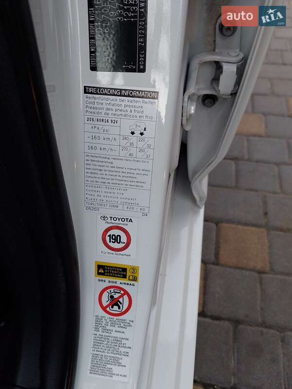 Универсал Toyota Avensis 2010 в Одессе