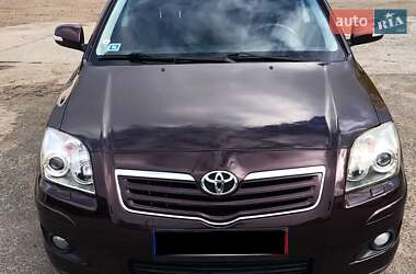 Седан Toyota Avensis 2008 в Полтаві