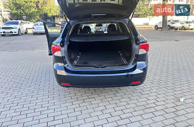 Универсал Toyota Avensis 2012 в Одессе