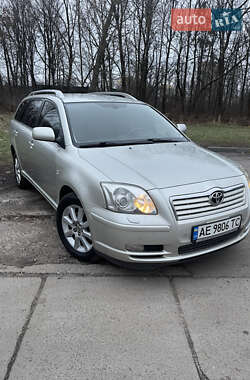 Універсал Toyota Avensis 2004 в Києві