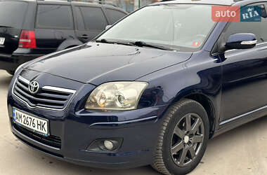 Універсал Toyota Avensis 2006 в Бердичеві