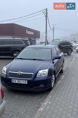 Седан Toyota Avensis 2005 в Вінниці