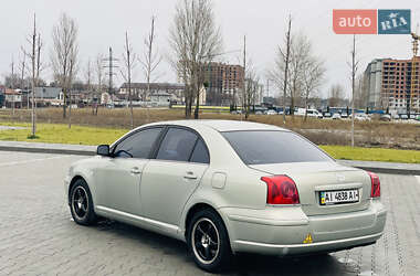 Седан Toyota Avensis 2005 в Бучі