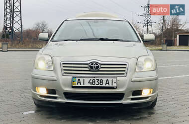 Седан Toyota Avensis 2005 в Бучі