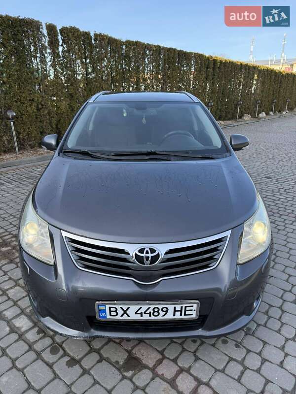 Toyota Avensis 2009