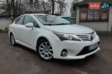 Toyota Avensis 2013