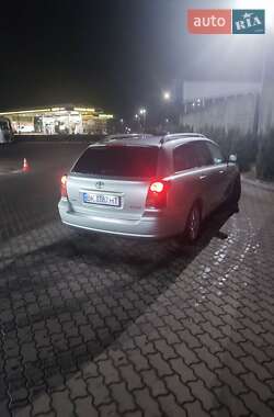 Универсал Toyota Avensis 2005 в 
