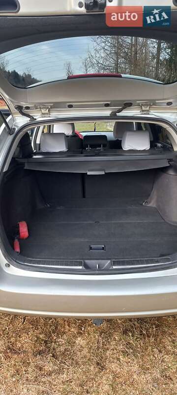 Универсал Toyota Avensis 2006 в Сколе