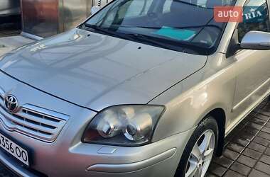 Універсал Toyota Avensis 2006 в Львові