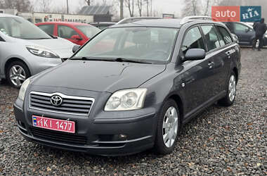 Універсал Toyota Avensis 2005 в Вінниці