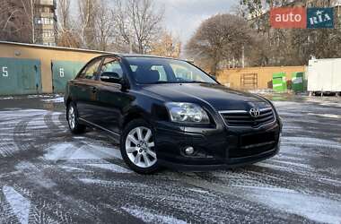 Седан Toyota Avensis 2006 в Харкові