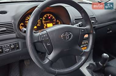 Універсал Toyota Avensis 2008 в Кам'янському