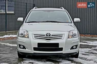 Універсал Toyota Avensis 2008 в Кам'янському