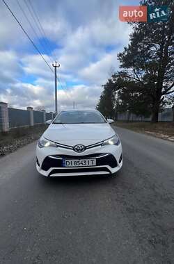 Toyota Avensis 2016