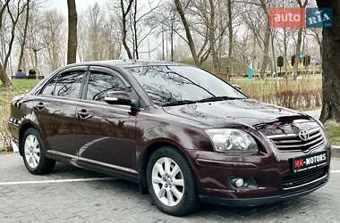 Седан Toyota Avensis 2008 в Киеве