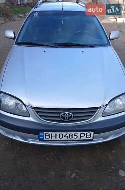 Універсал Toyota Avensis 2001 в Білгороді-Дністровському