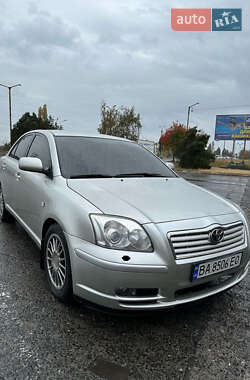 Седан Toyota Avensis 2003 в Первомайську