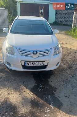 Універсал Toyota Avensis 2010 в Перегінське