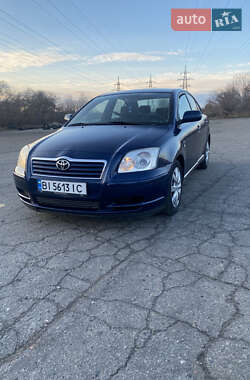 Седан Toyota Avensis 2006 в Полтаві