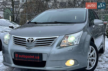 Toyota Avensis 2010