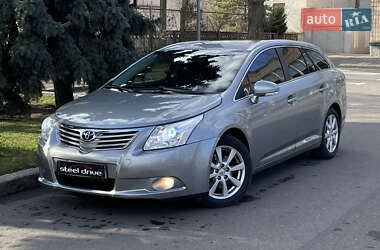 Універсал Toyota Avensis 2009 в Миколаєві