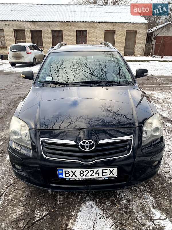 Универсал Toyota Avensis 2007 в Хмельницком