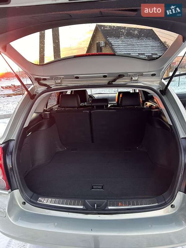 Универсал Toyota Avensis 2007 в Бершади