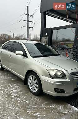 Седан Toyota Avensis 2006 в Одесі