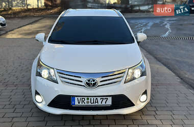 Універсал Toyota Avensis 2012 в Тернополі