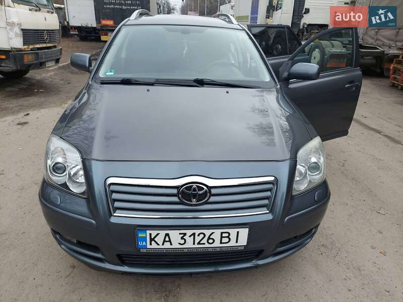 Универсал Toyota Avensis 2007 в Киеве