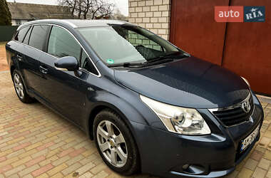 Універсал Toyota Avensis 2009 в Житомирі