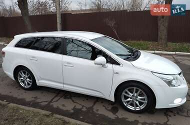 Toyota Avensis 2011