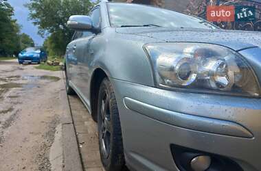 Універсал Toyota Avensis 2008 в Новій Одесі