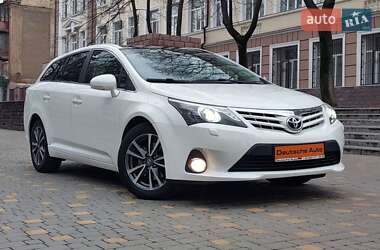 Універсал Toyota Avensis 2013 в Одесі