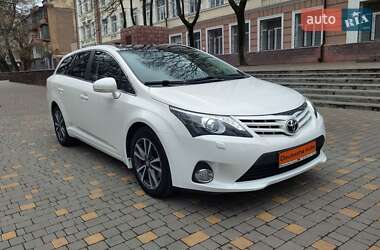 Універсал Toyota Avensis 2013 в Одесі