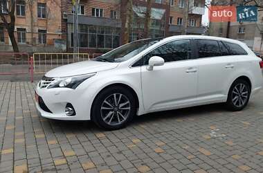 Універсал Toyota Avensis 2013 в Одесі