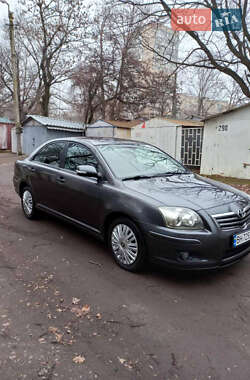 Седан Toyota Avensis 2008 в Одессе