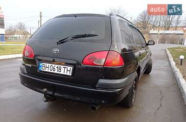 Универсал Toyota Avensis 1998 в 