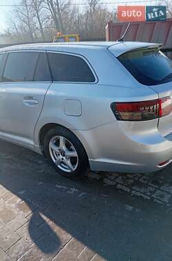 Універсал Toyota Avensis 2009 в Городенці