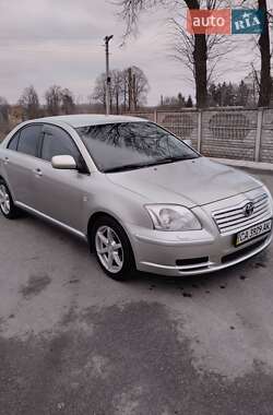 Седан Toyota Avensis 2003 в Жашкове